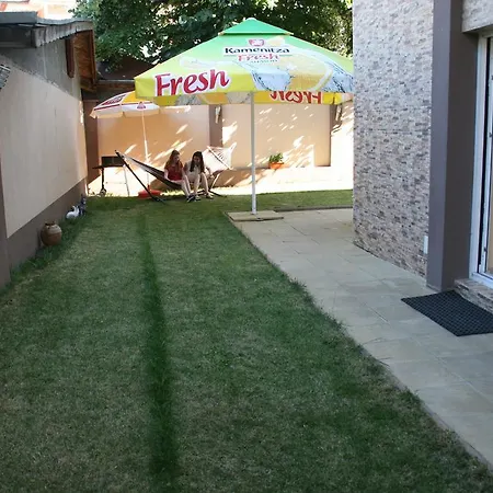 Отель Ivatea Family