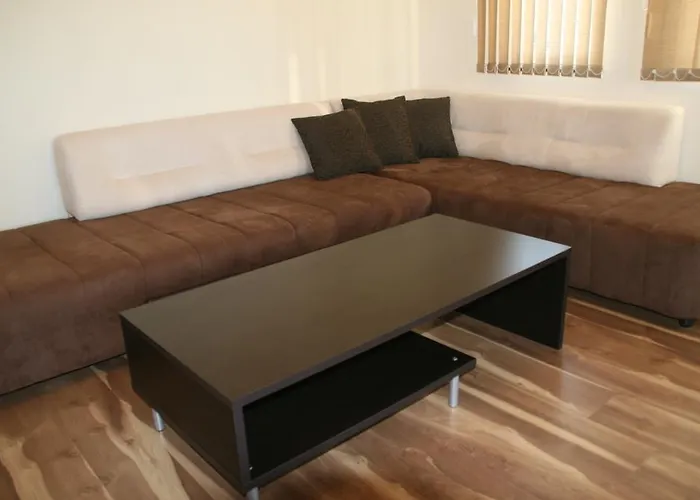 Szálloda Ivatea Family 2*