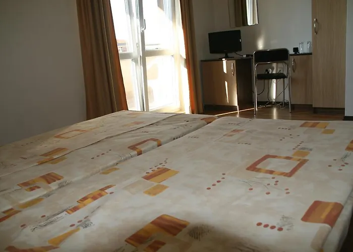 Szálloda Ivatea Family 2*