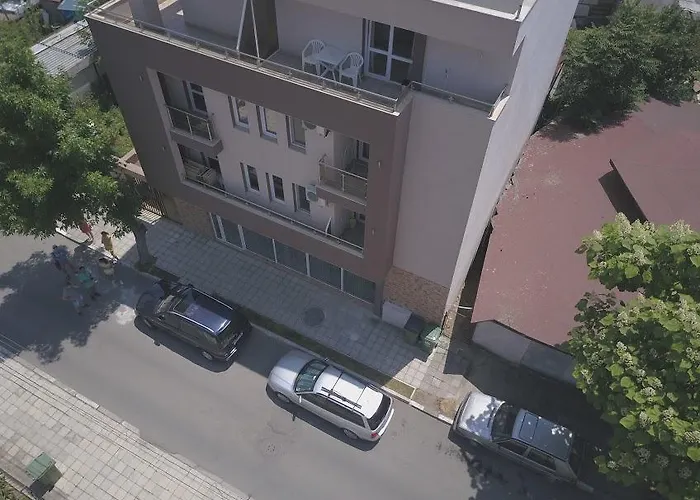 Szálloda Ivatea Family