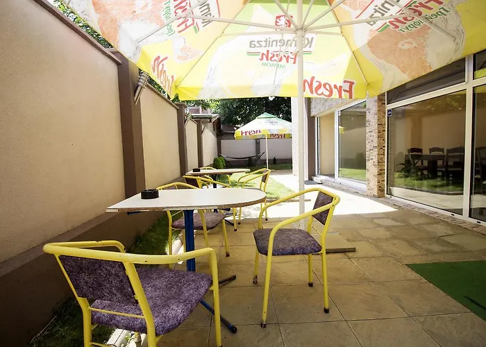 Szálloda Ivatea Family 2*