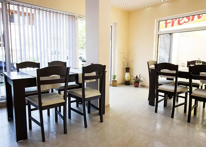 Szálloda Ivatea Family Ravda