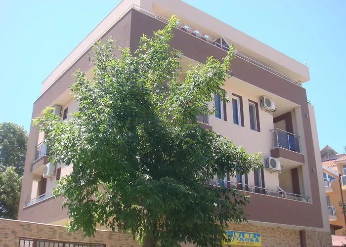 Szálloda Ivatea Family