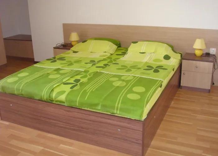 Szálloda Ivatea Family 2*